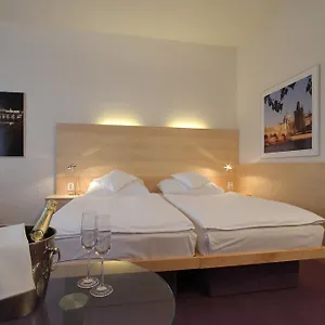 Hotel Dap, Praag